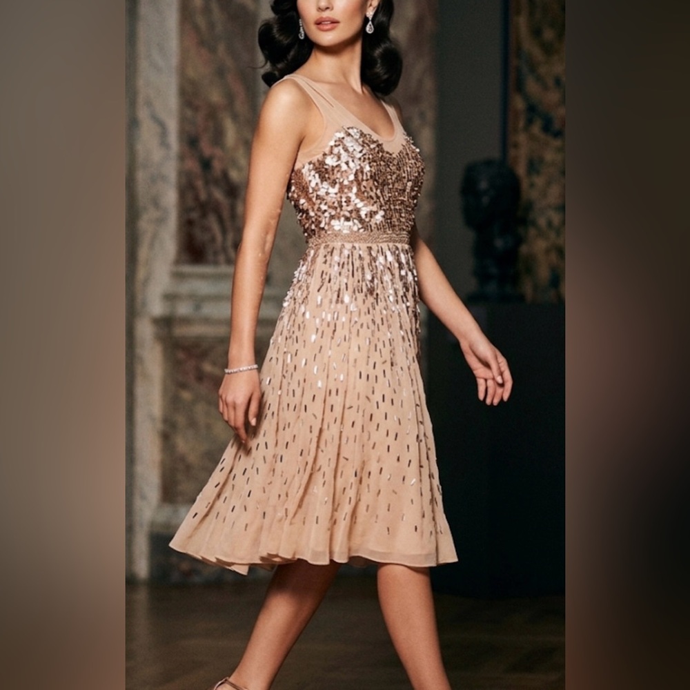 French Connection Blush Pink Sequin Fringe V-Neck Cocktail Dress 71ARH US 4